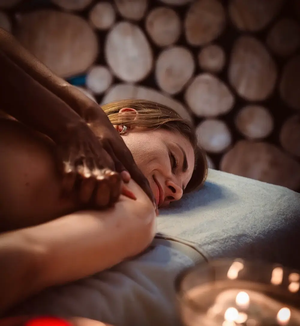 A woman receiving a relaxing massage